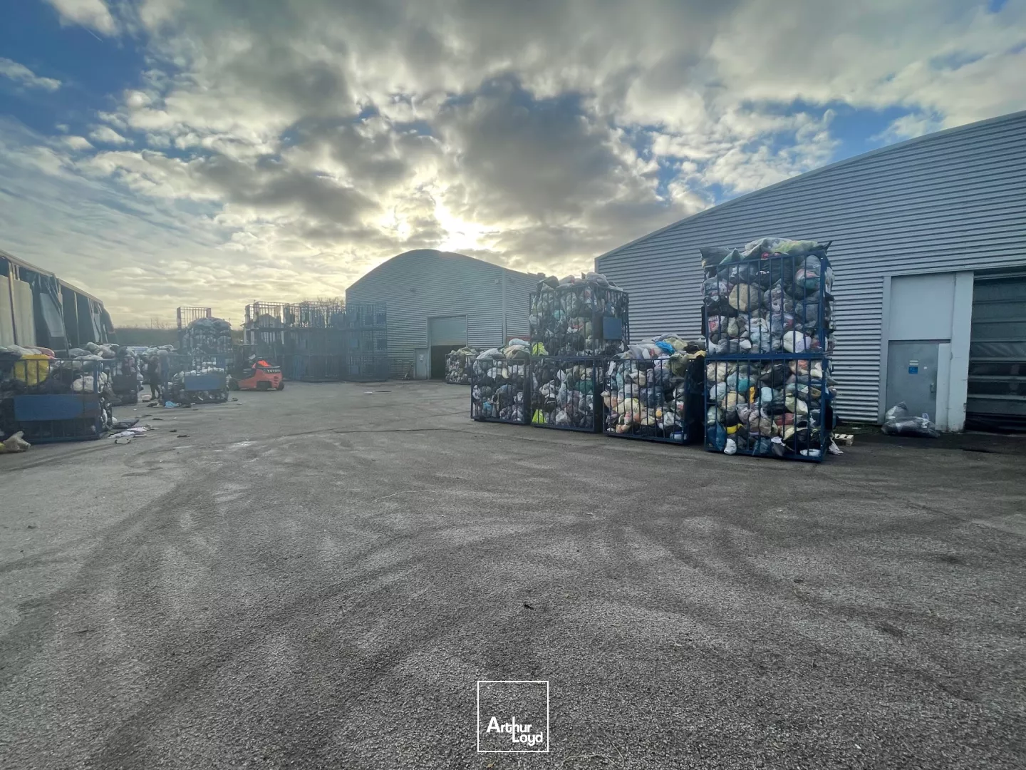 Locaux d'activité à louer à VERNON 27200