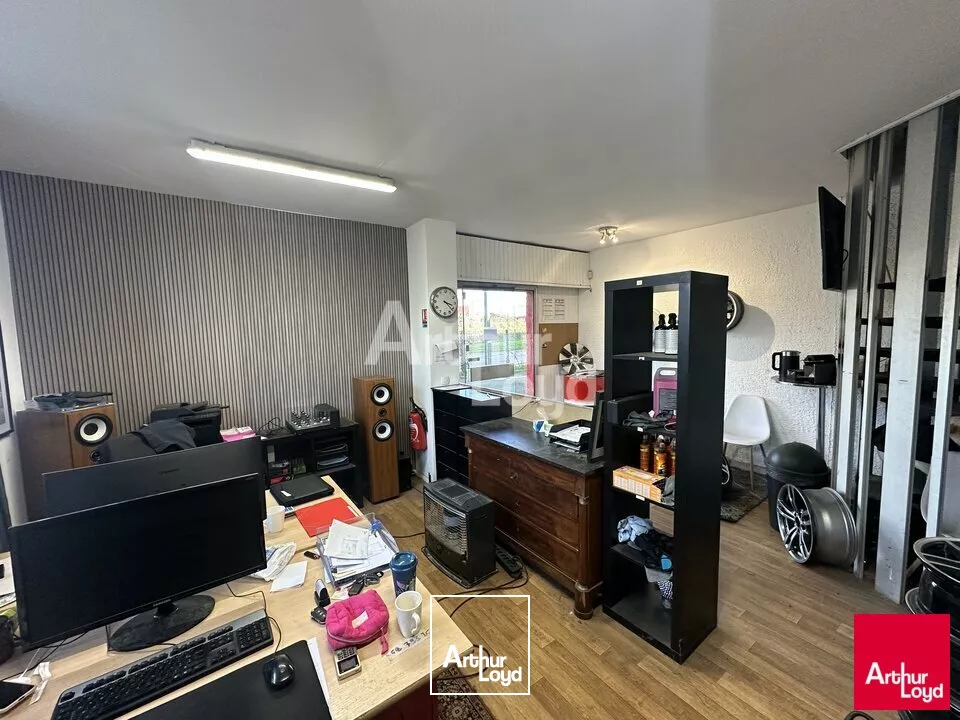 CHANTEPIE ZI SUD EST - LOCAL D'ACTIVITE A VENDRE - 925 M²