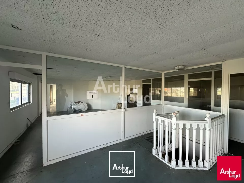 CHANTEPIE ZI SUD EST - LOCAL D'ACTIVITE A VENDRE - 925 M²