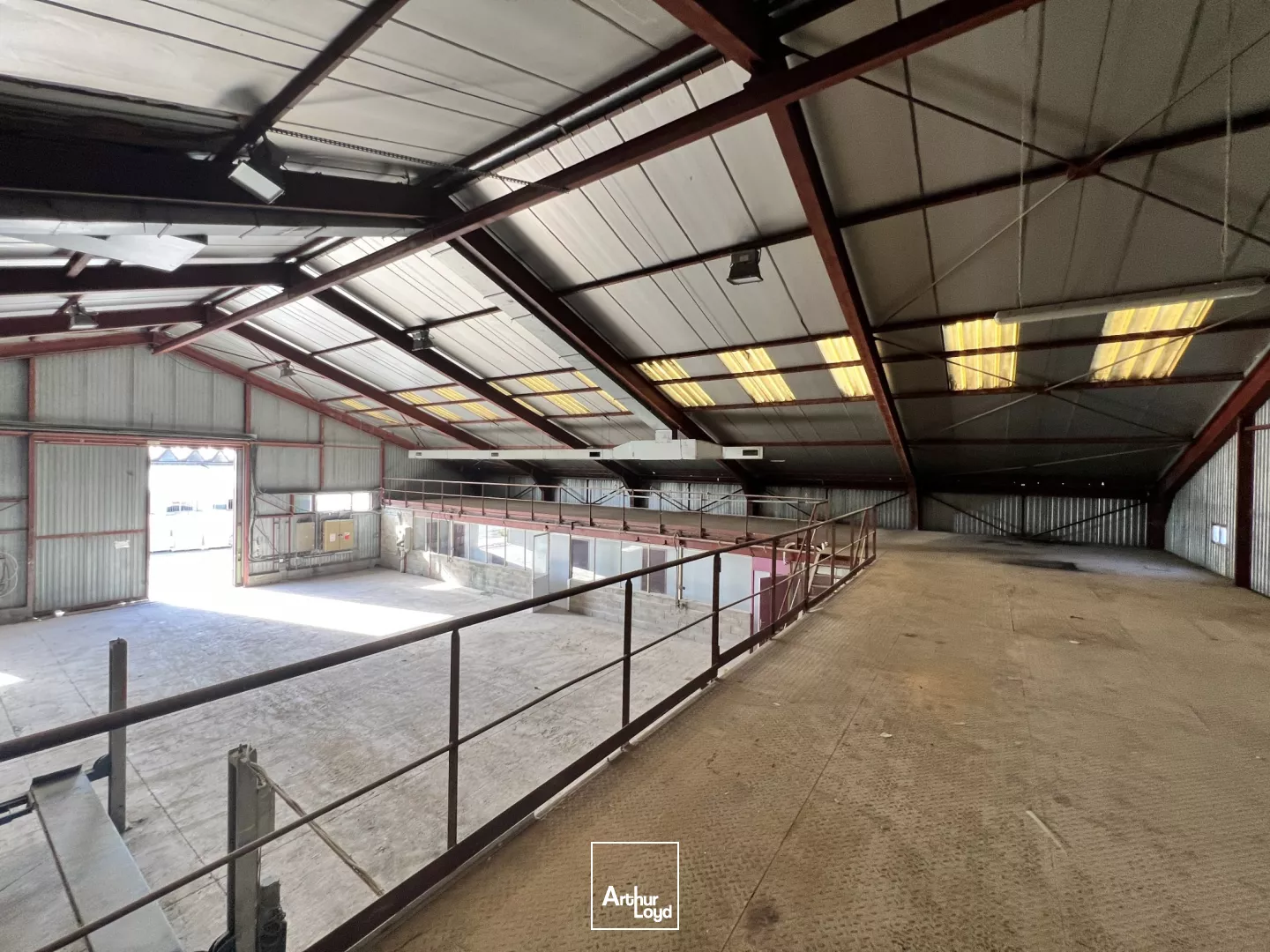 Local d'activité à louer sur la commune de St Hilaire de Brethmas