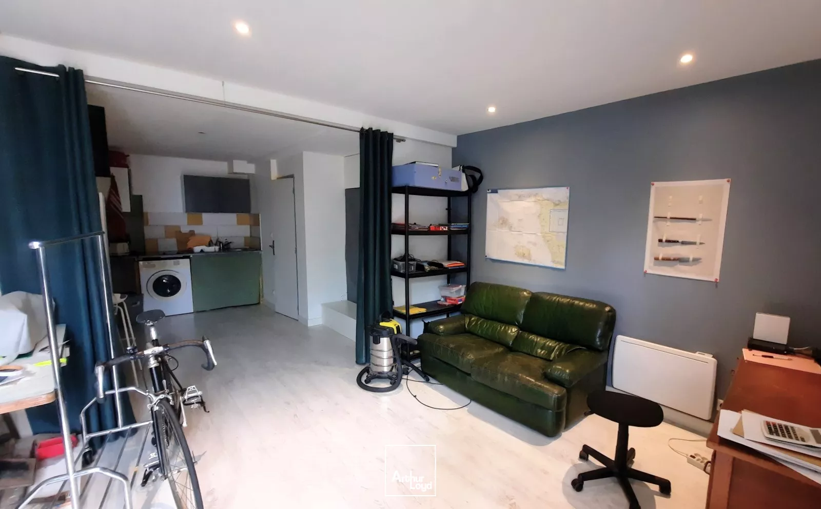 A VENDRE - PORNICHET - LOCAL - BUREAUX - COMMERCIAL - 55 M2