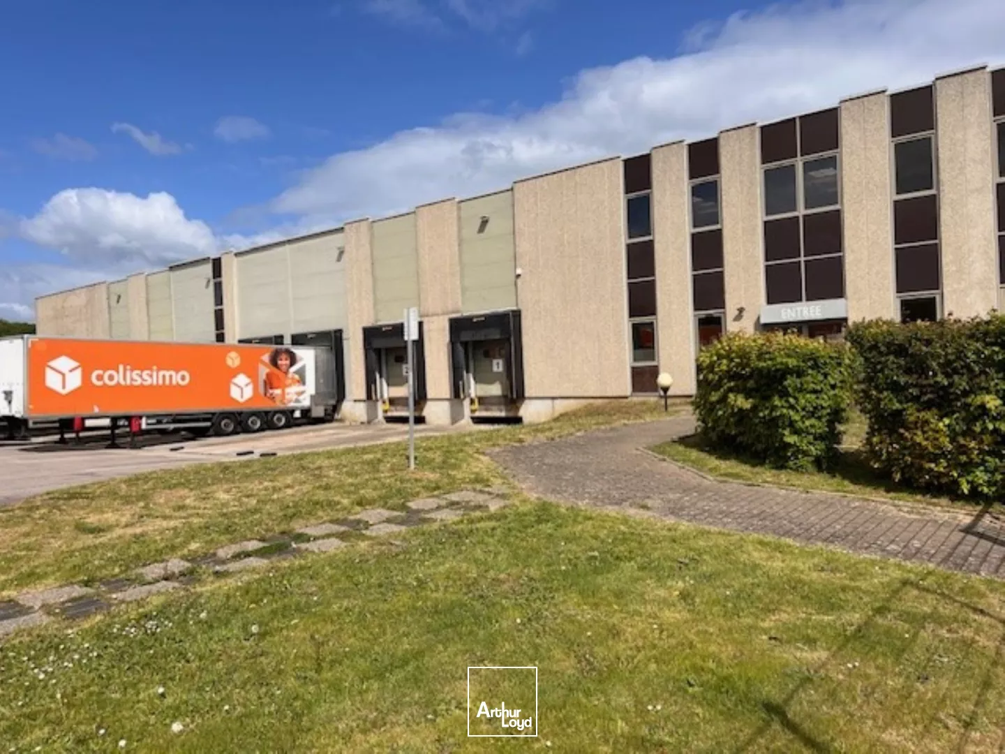 Entrepôts à louer à VAL DE REUIL 27100