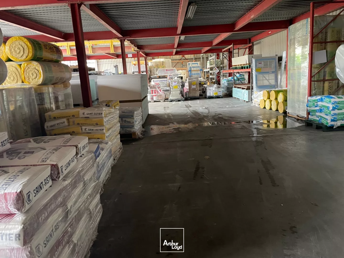 Locaux commerciaux à louer à FLEURY SUR ANDELLE 27380