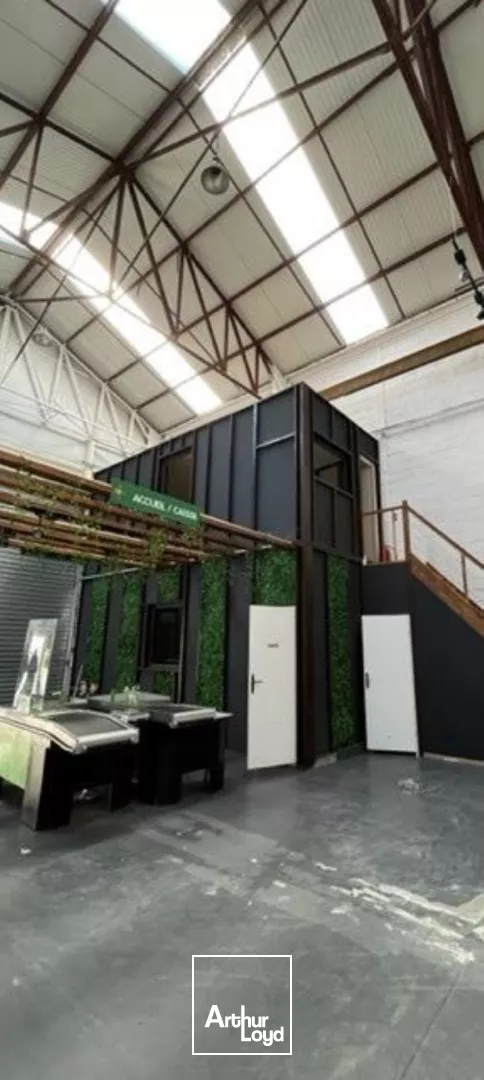 Locaux d'activité à louer à EPINAY SUR SEINE 93800