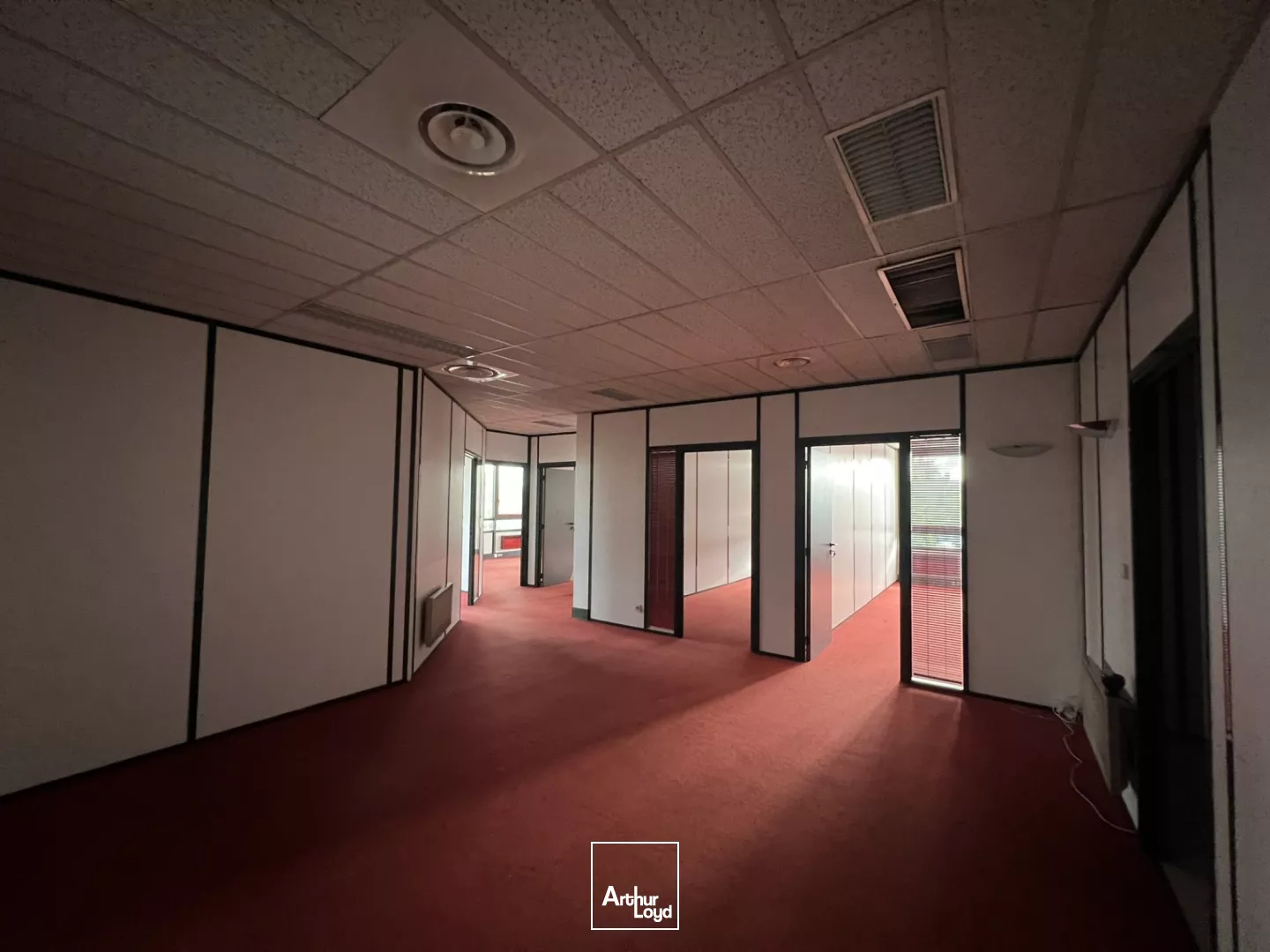 69 RUE DE LA BELLE ETOILE