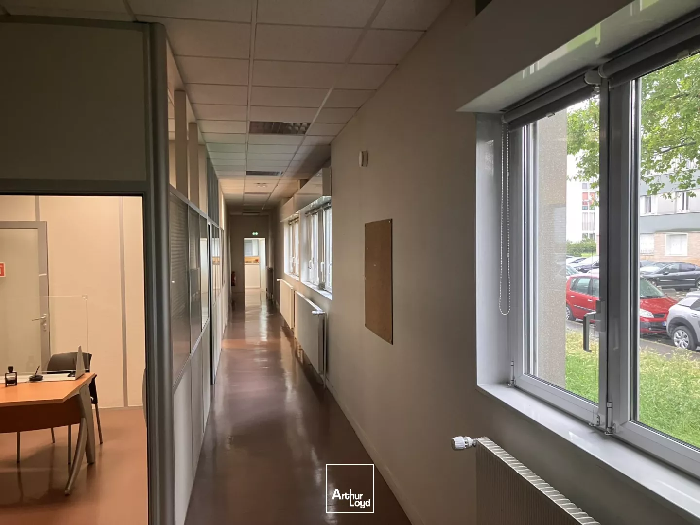 Bureaux à vendre à GARGES LES GONESSE 95140