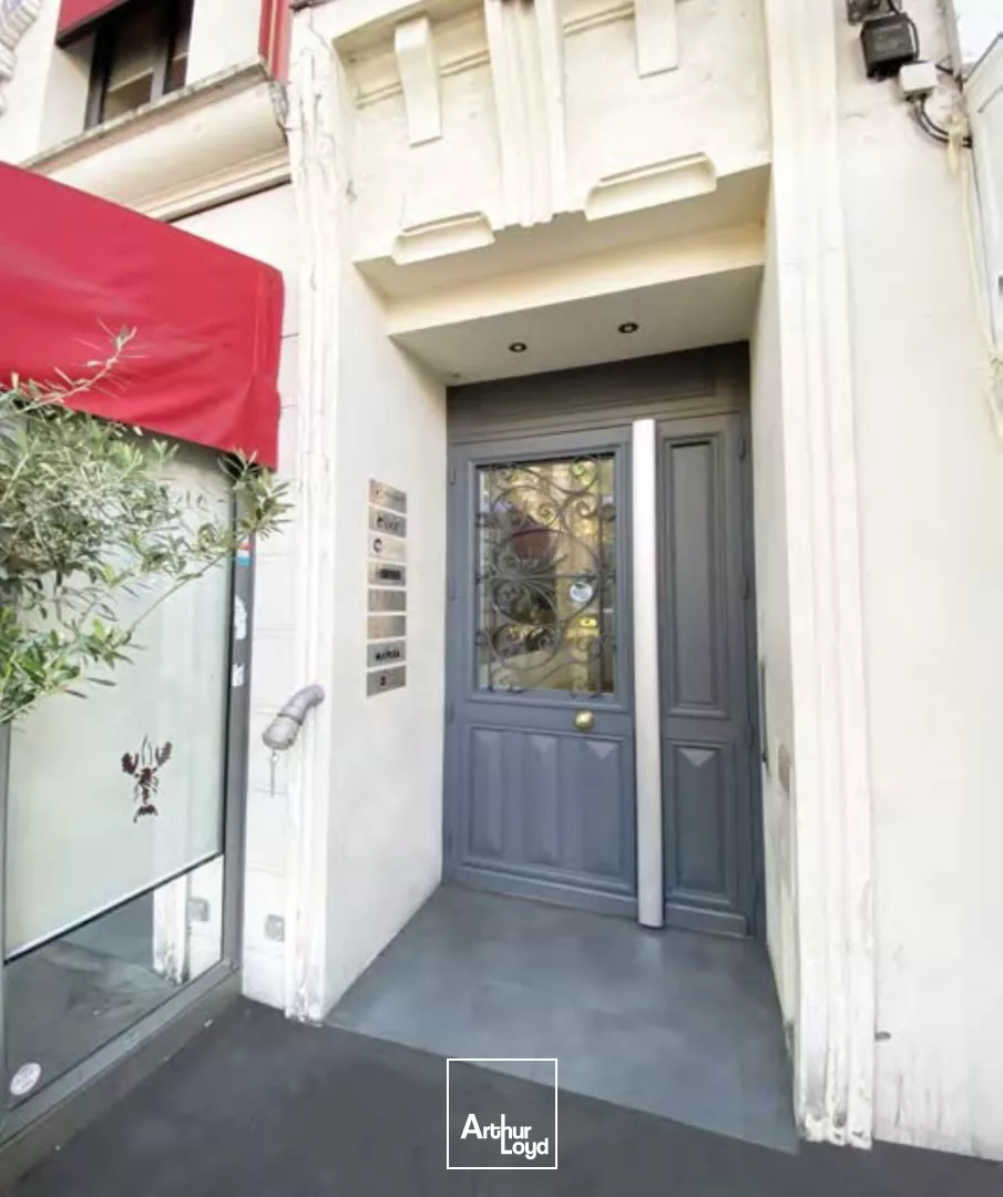 BUREAUX PLUG AND PLAY