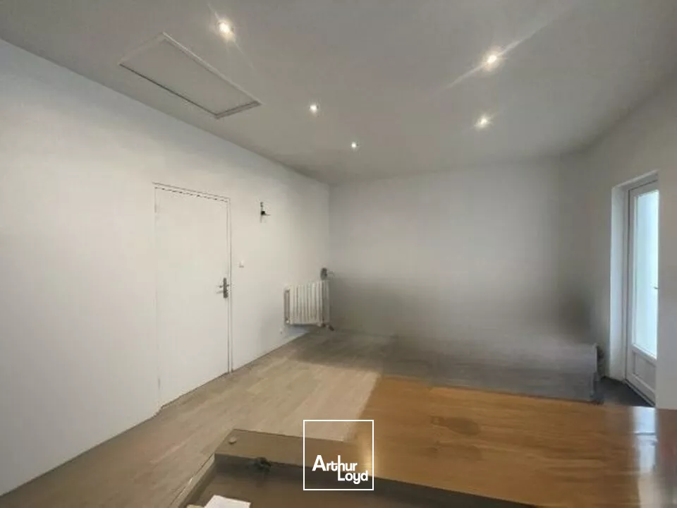 SECTEUR MURIGNY - VAUBAN LOCAL COMMERCIAL / PROFESSIONNEL A LOUER