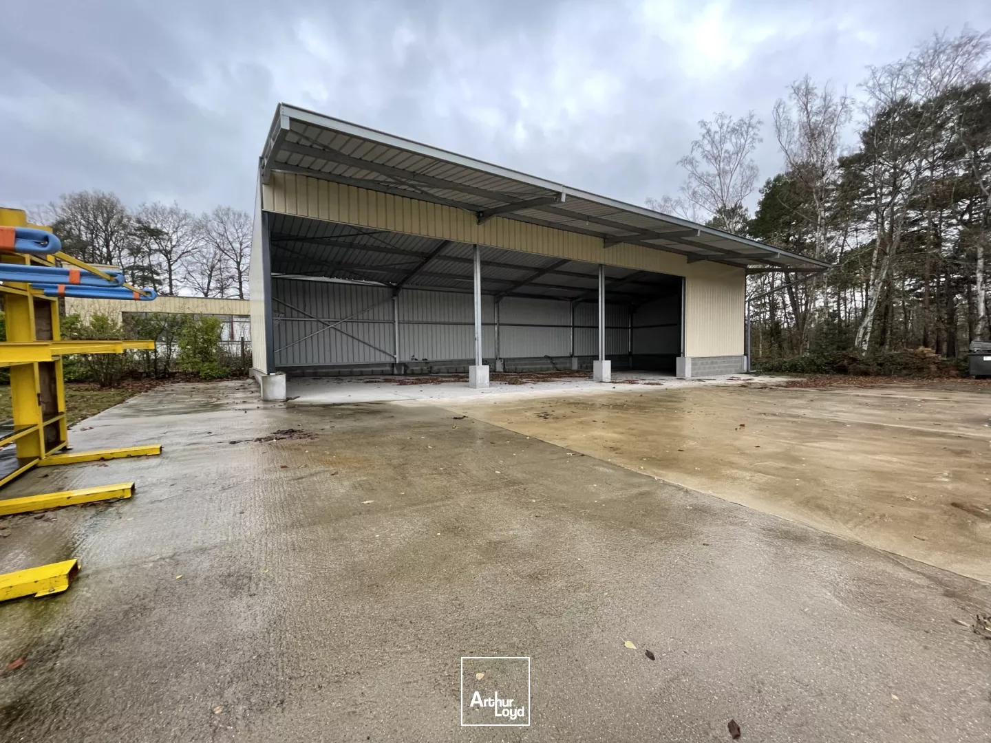 Locaux d'activité à louer à EVREUX 27000