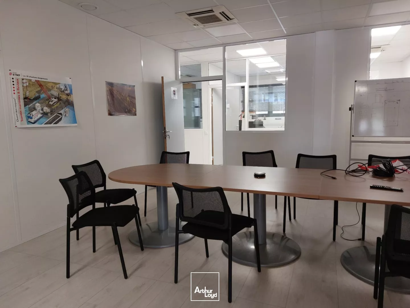 Bureaux à louer avec parkings - VALGORA - LA VALETTE DU VAR