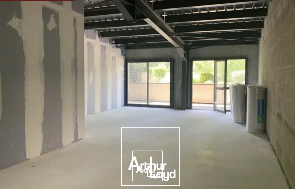 BUREAUX vente à BRIVE LA GAILLARDE 19100