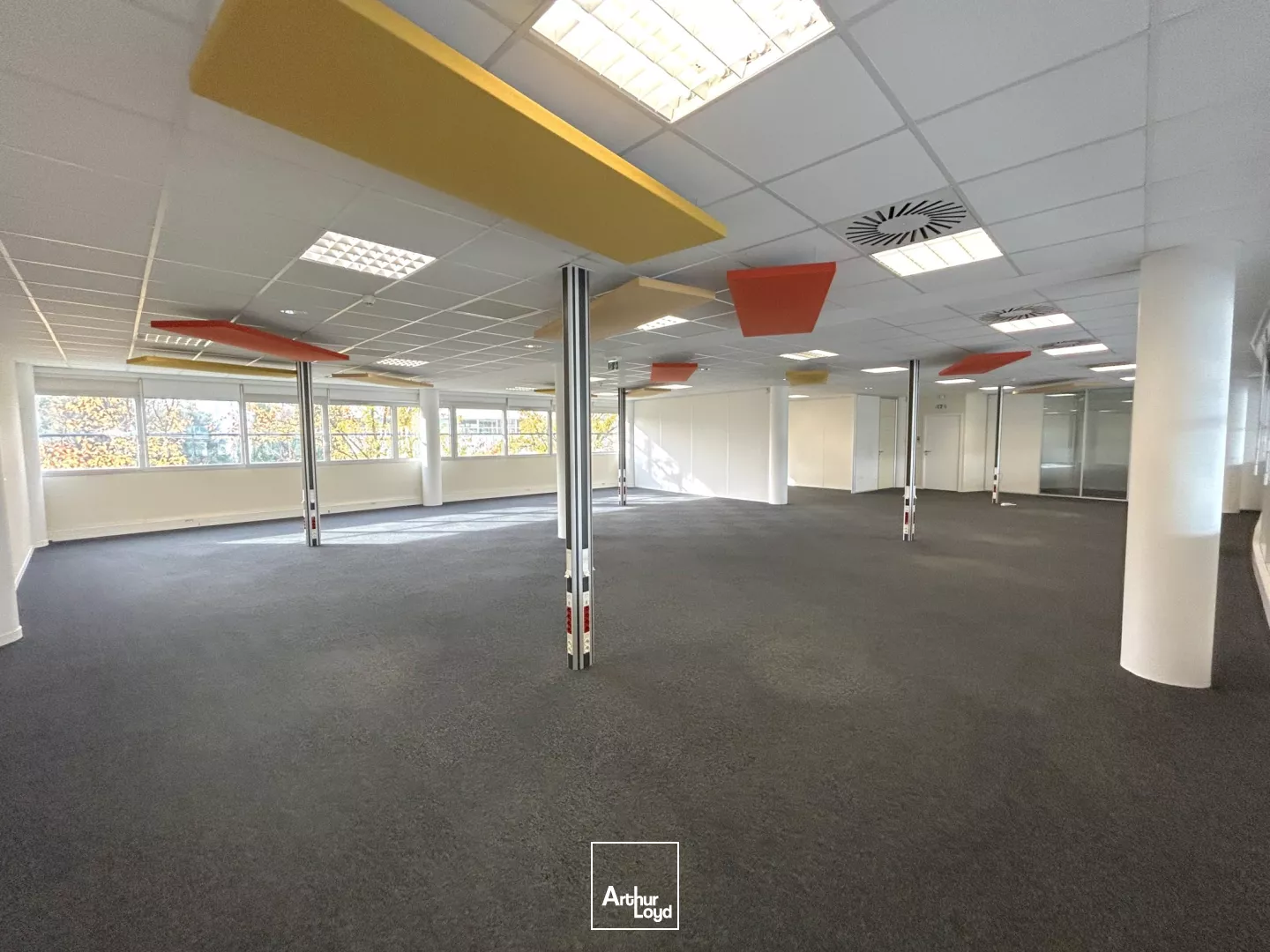 A louer - 1 901 m² de bureaux divisibles dès 229 m² - Immeuble Plaza - Bordeaux Ravezies