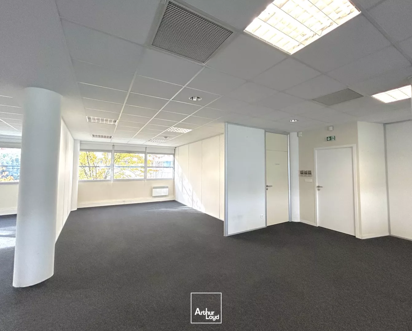 A louer - 1 901 m² de bureaux divisibles dès 229 m² - Immeuble Plaza - Bordeaux Ravezies