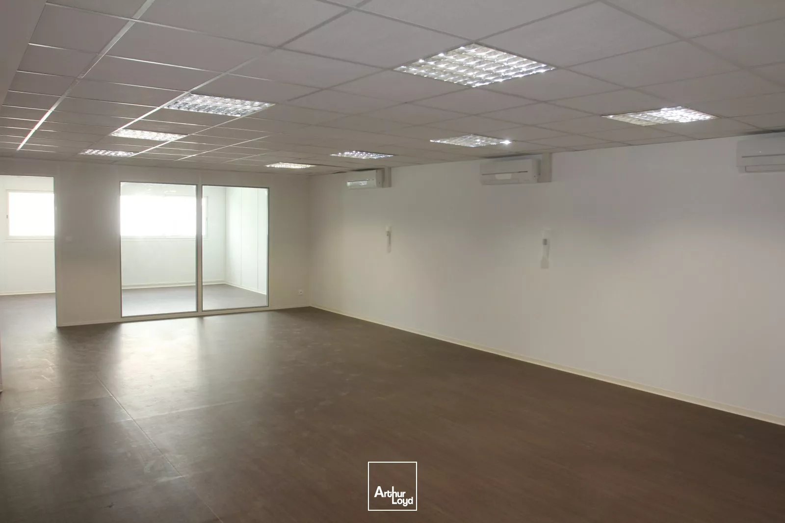 Bureaux à louer - Proximité Les Paluds - ZA Gémenos