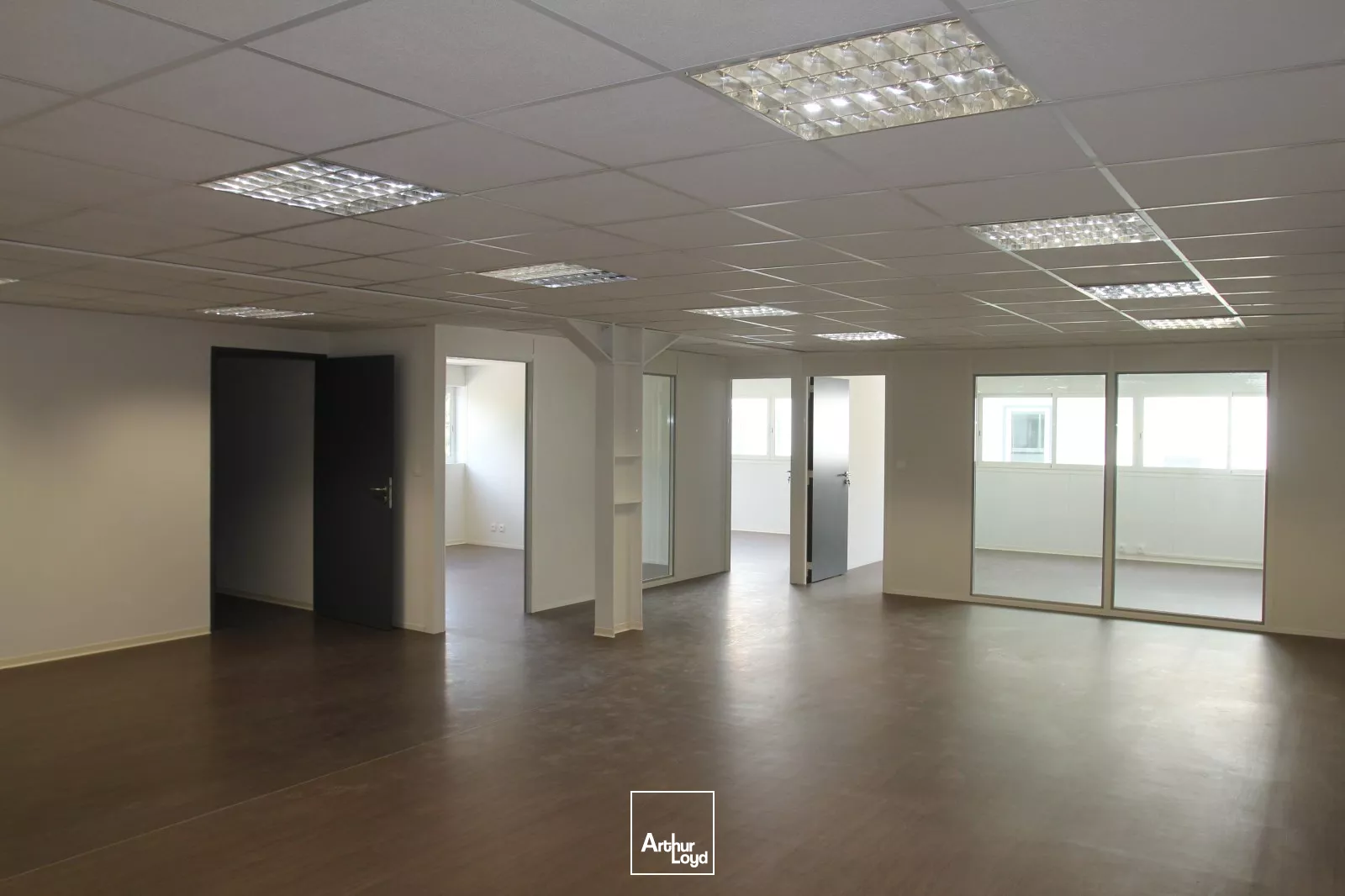 Bureaux à louer - Proximité Les Paluds - ZA Gémenos