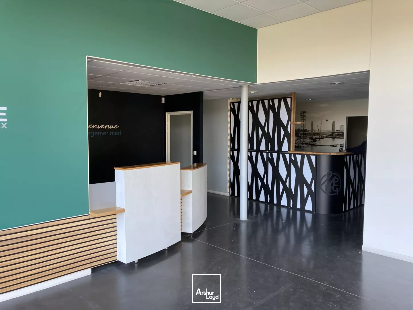 BATIMENT INDEPENDANT A LOUER GUIPAVAS