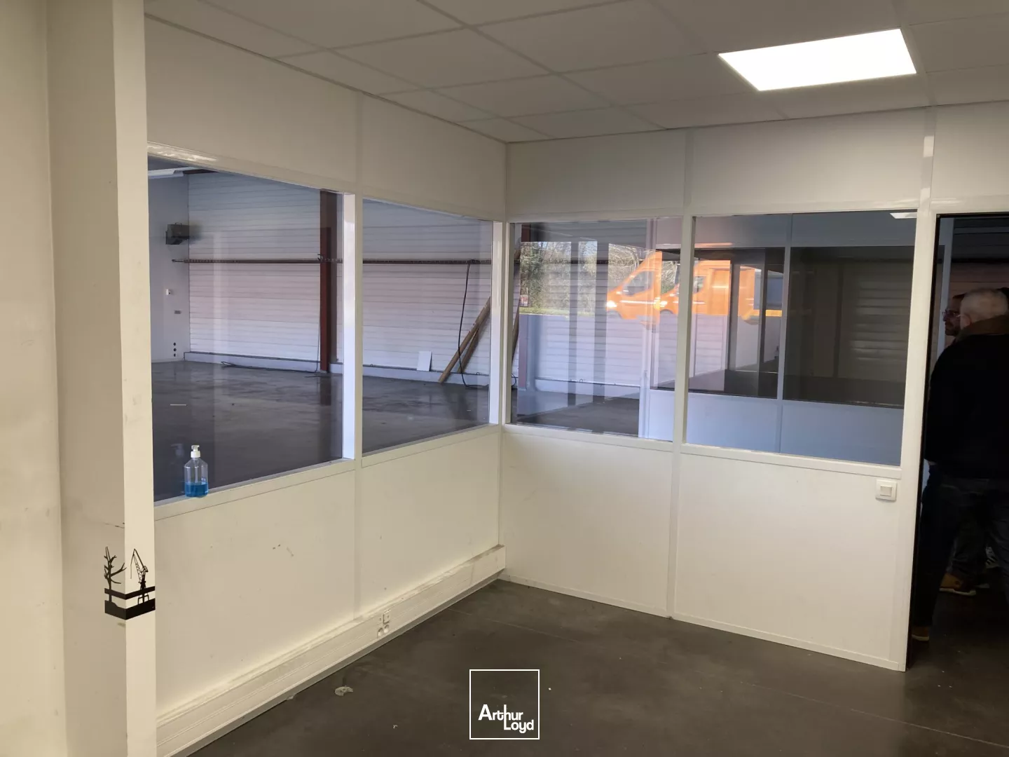 BATIMENT INDEPENDANT A LOUER GUIPAVAS