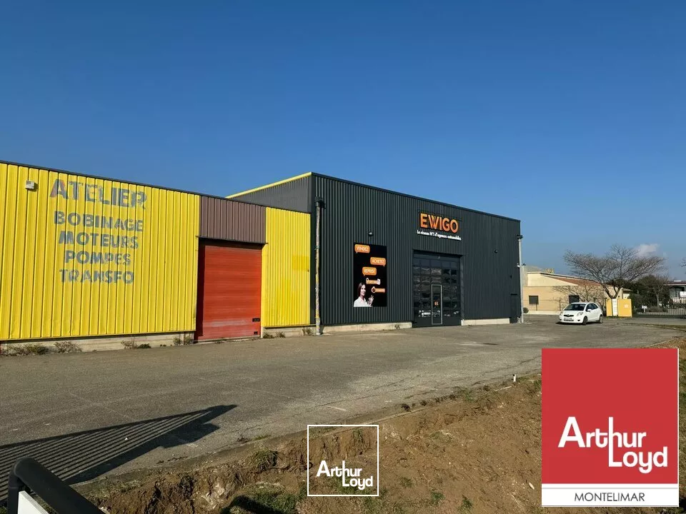 MONTELIMAR NORD - ZONE DU MEYROL - A louer entrepôt d'une surface d'environ 600 m2 avec bureaux et parking.