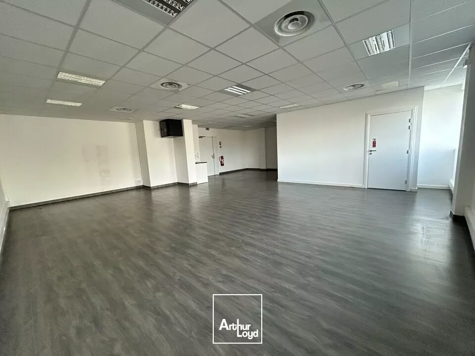 Chalon sur Saône - Medic Center Bureaux 85 m²
