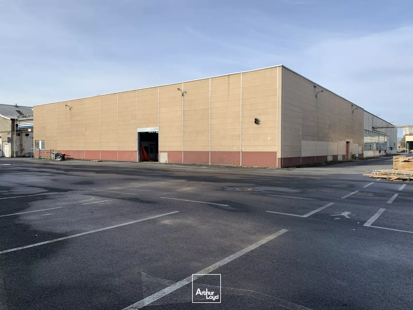 Locaux d'activité à louer à AMIENS 80000