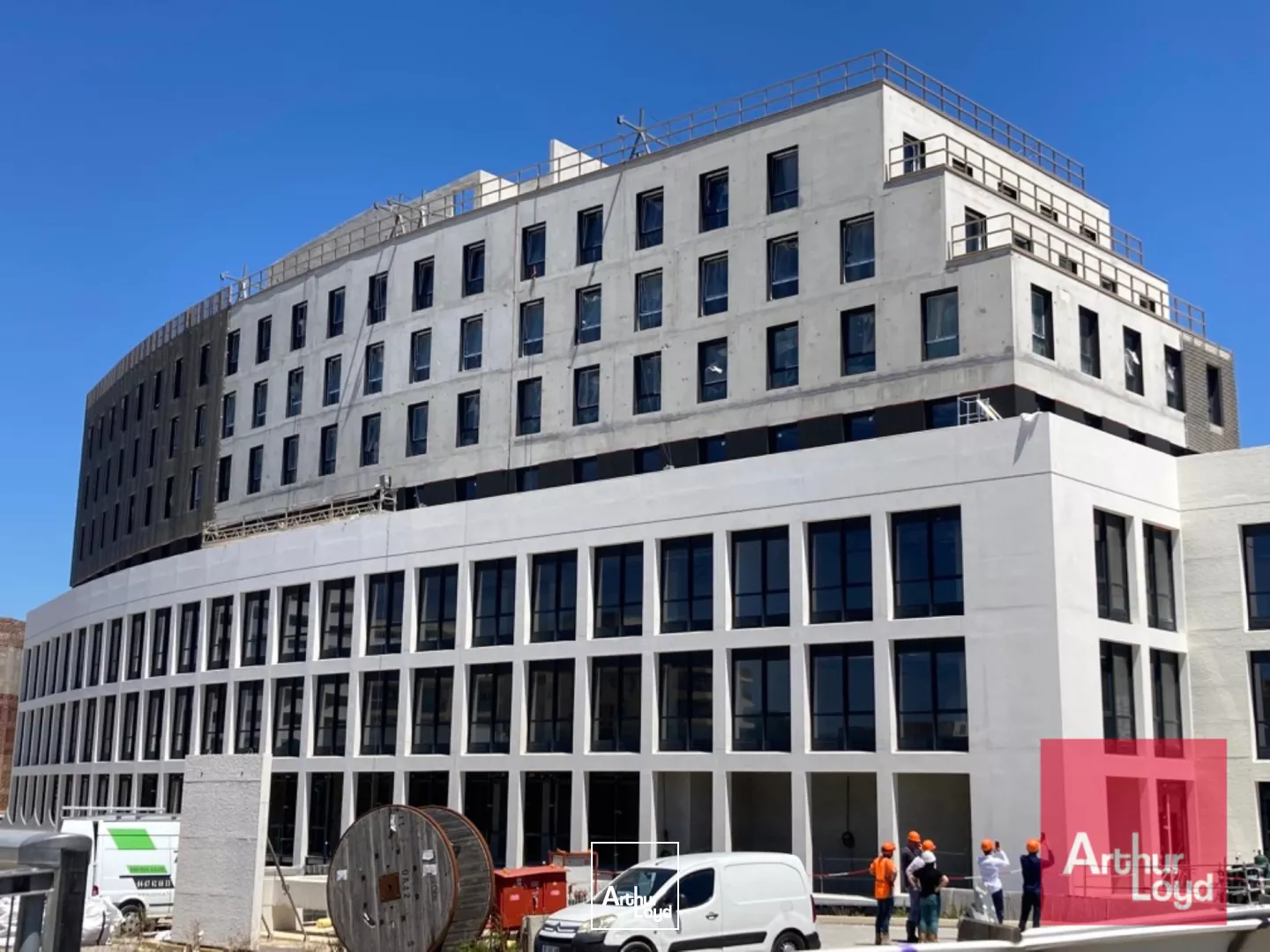 COWORKING - GARE ST ROCH - ROOF TOP ET SERVICES