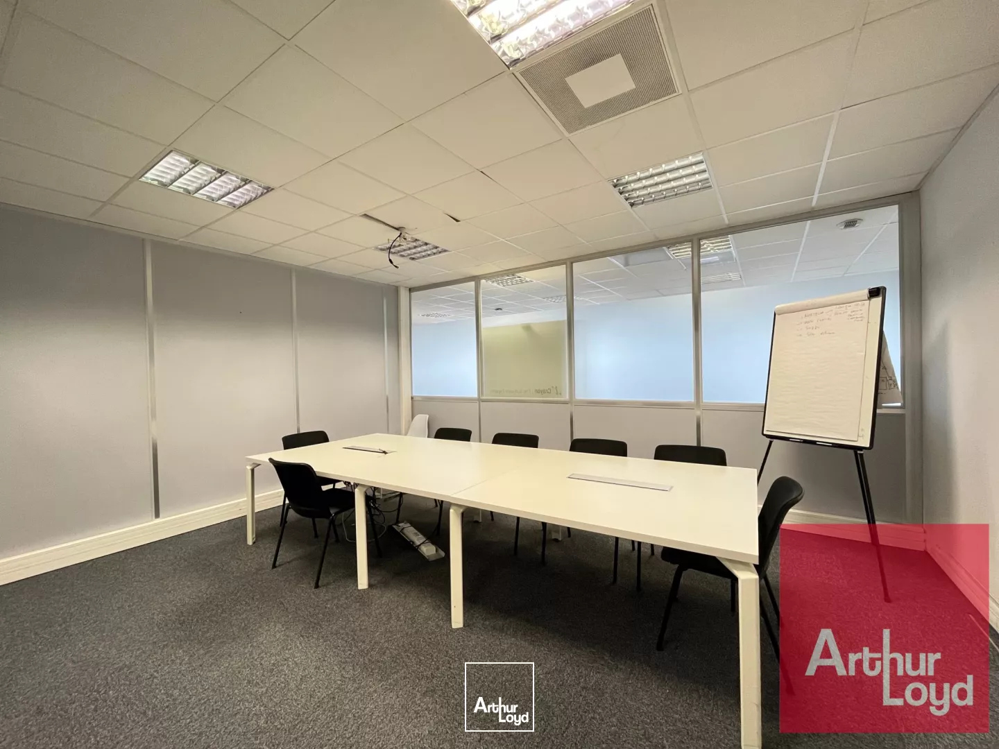 A LOUER BUREAUX PARC DE L'AEROPORT PEROLS - PROCHE TRAMWAY LIGNE 1