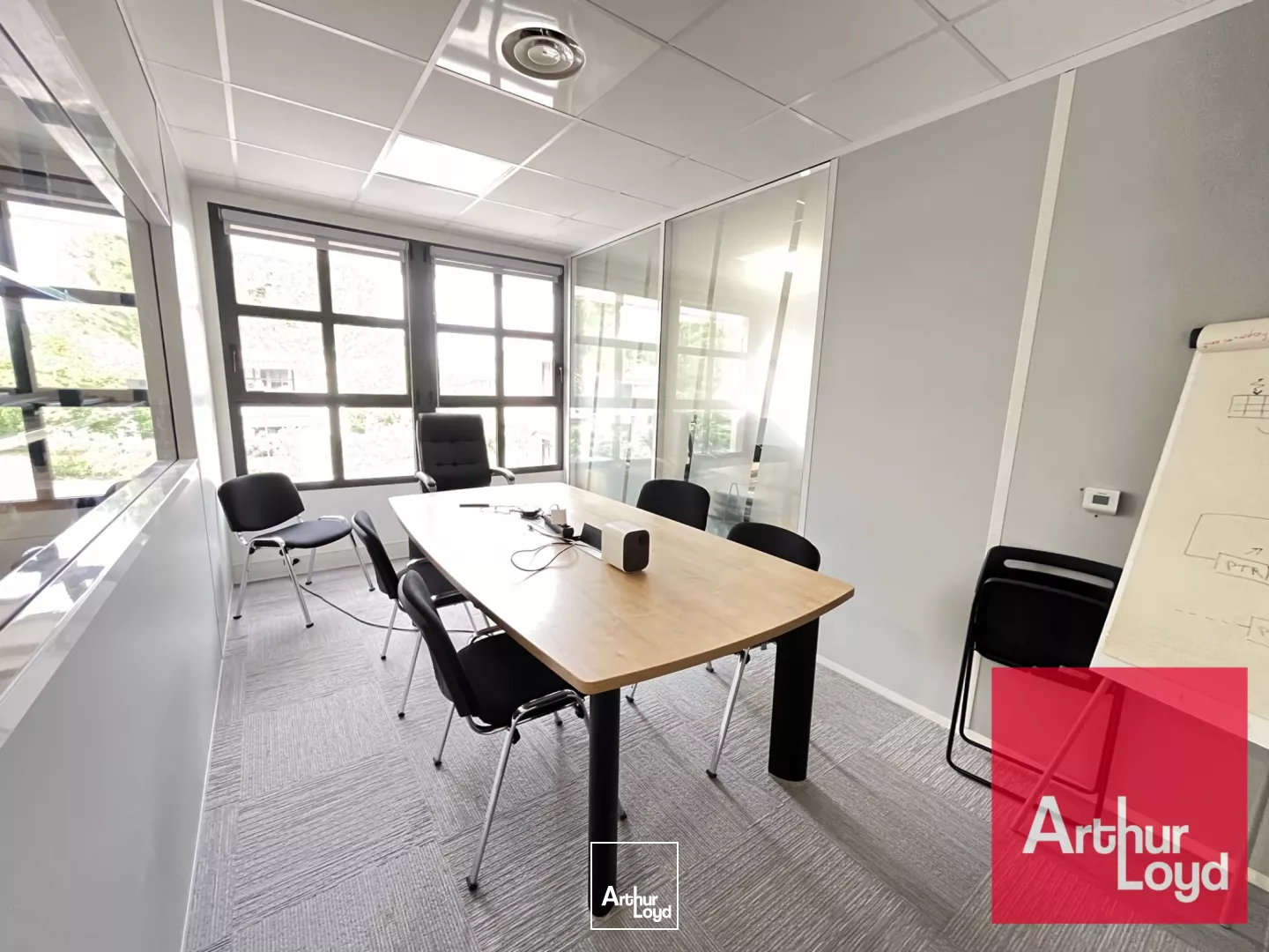 BUREAUX A LOUER - PARC CLUB DU MILLENAIRE