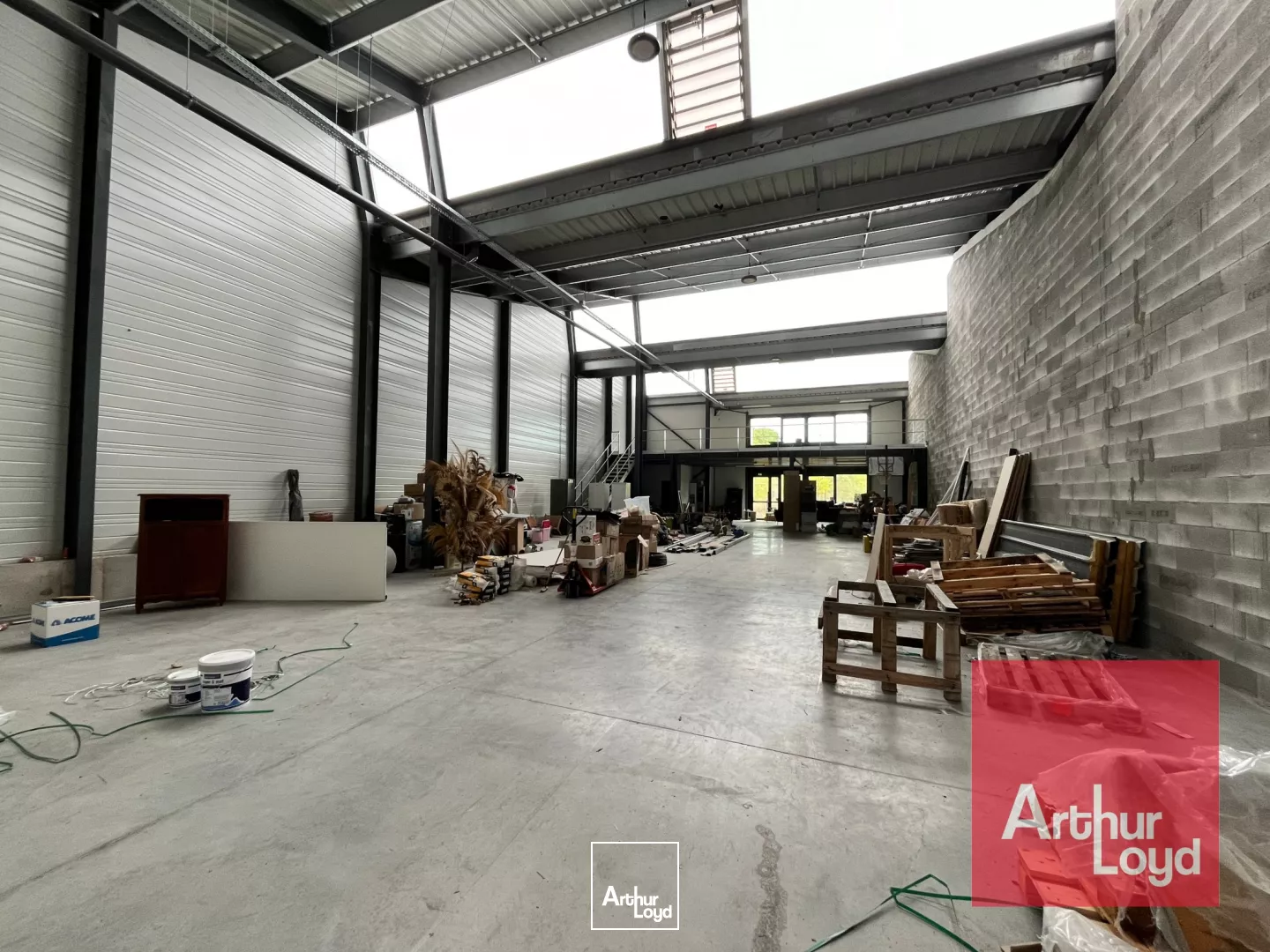 À LOUER - LOCAL D'ACTIVITÉ NEUF DE 454 M2 À MONTPELLIER OUEST