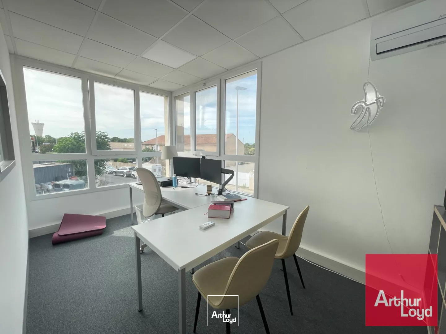 BUREAUX A LOUER - VILLENEUVE LES MAGUELONE