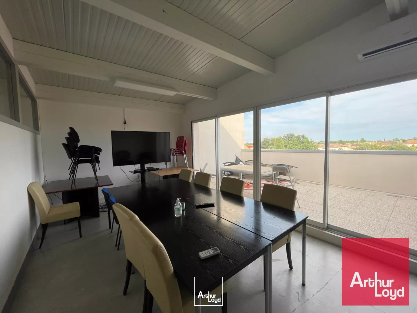 BUREAUX A LOUER - VILLENEUVE LES MAGUELONE