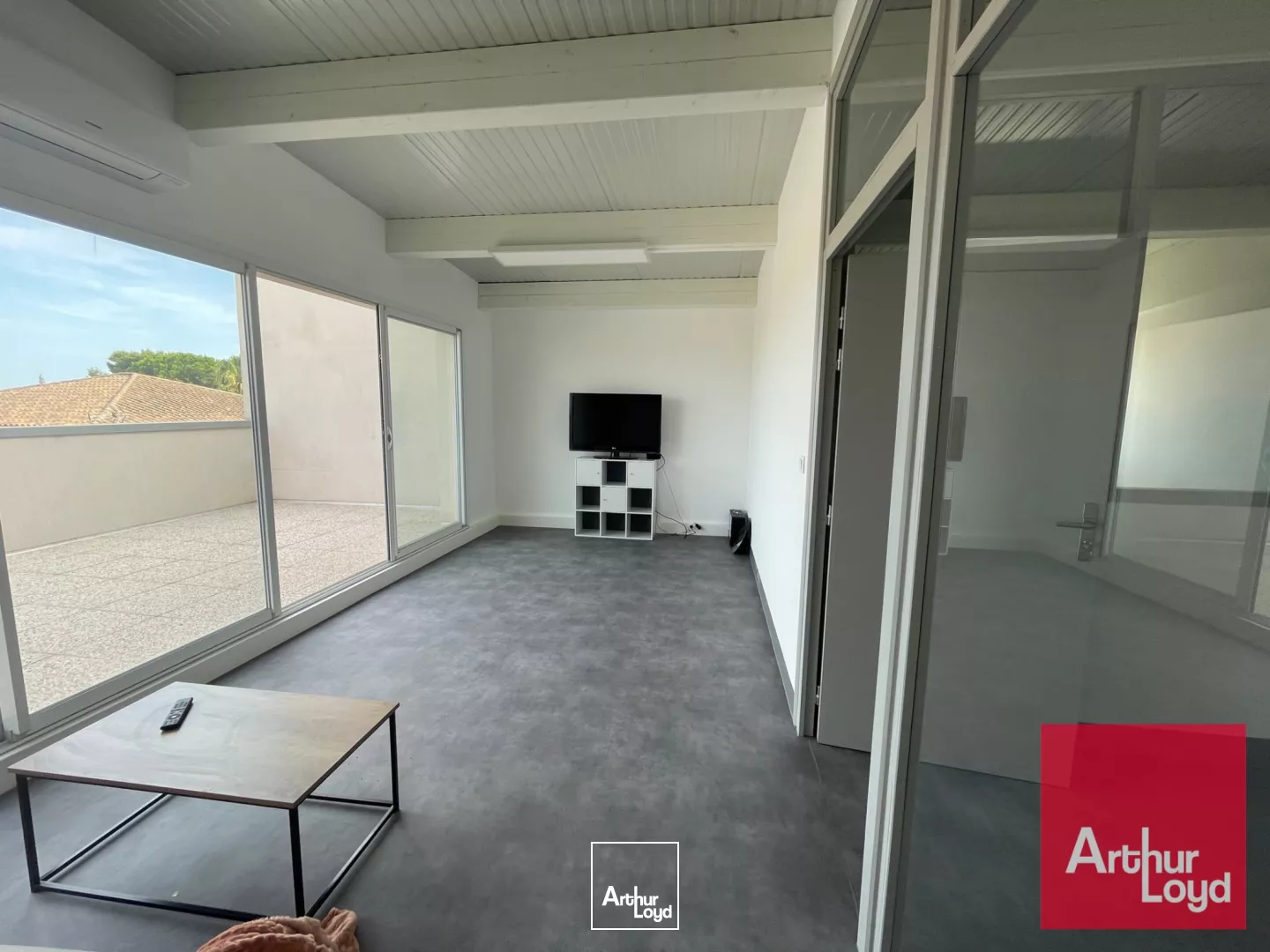 BUREAUX A LOUER - VILLENEUVE LES MAGUELONE