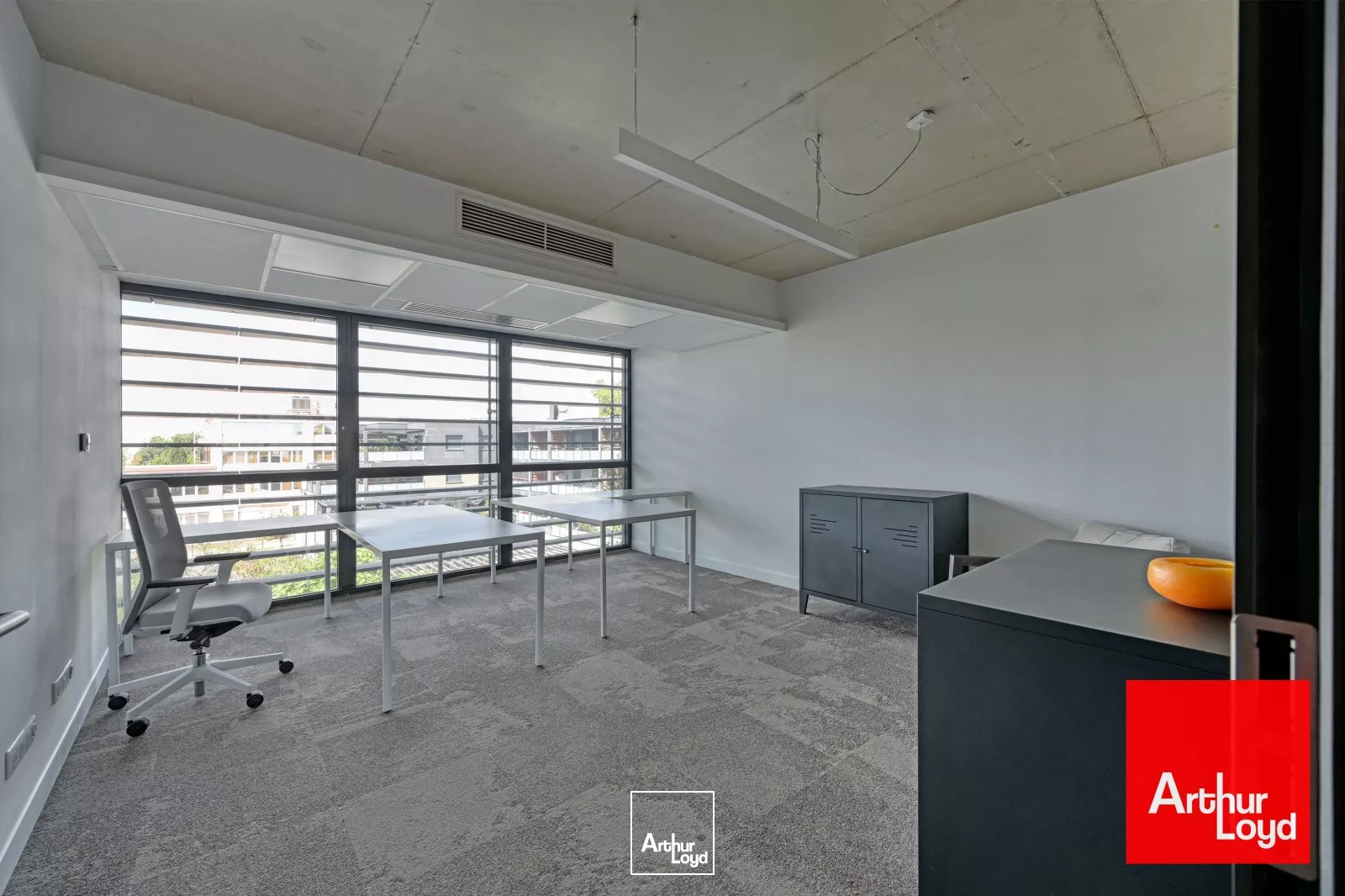 A VENDRE - BUREAUX 1 160 M2 PMR - LATTES