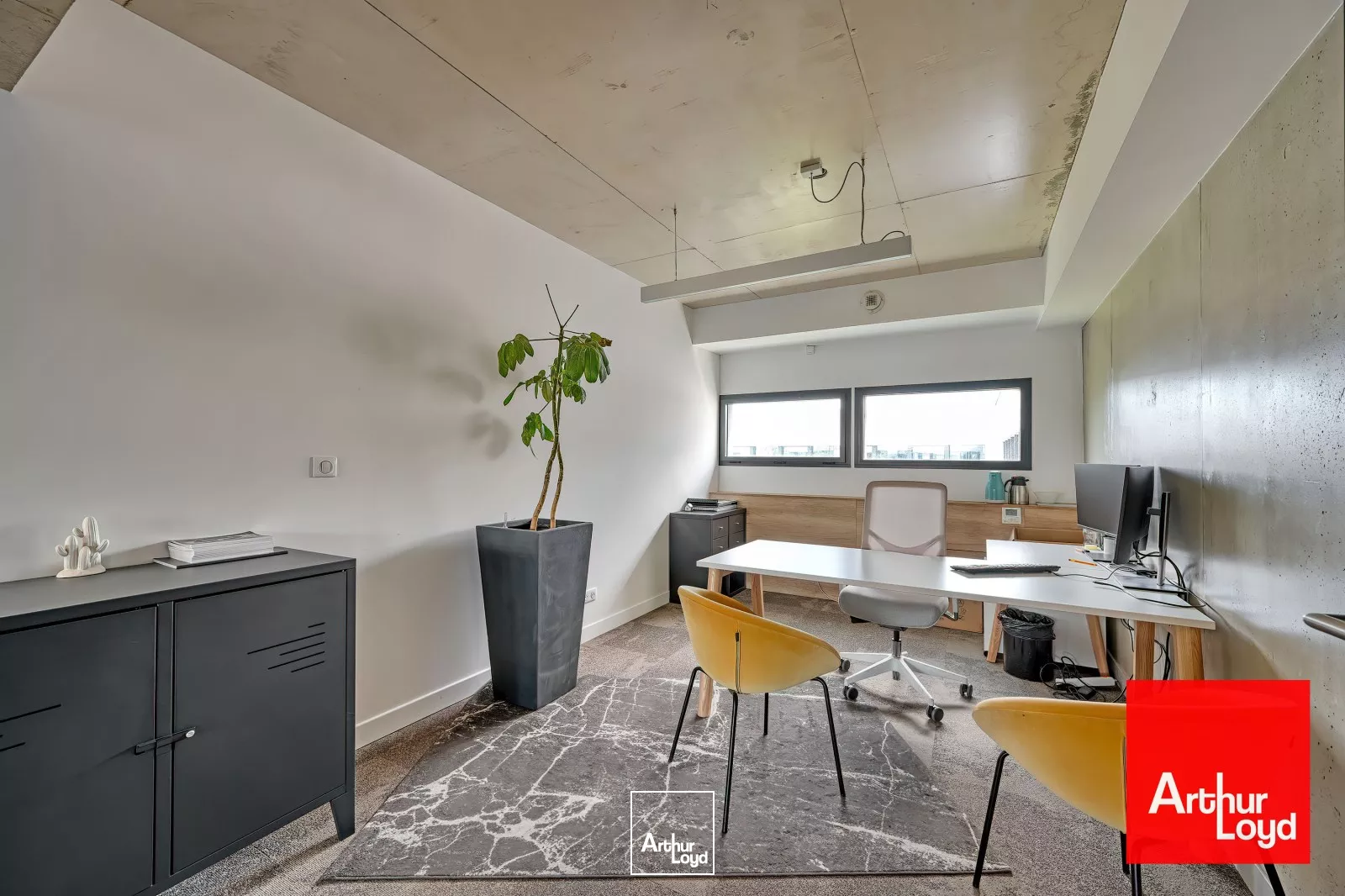 A VENDRE - BUREAUX 1 160 M2 PMR - LATTES