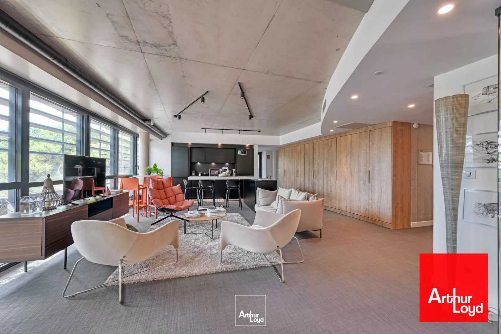 A VENDRE - BUREAUX 1 160 M2 PMR - LATTES