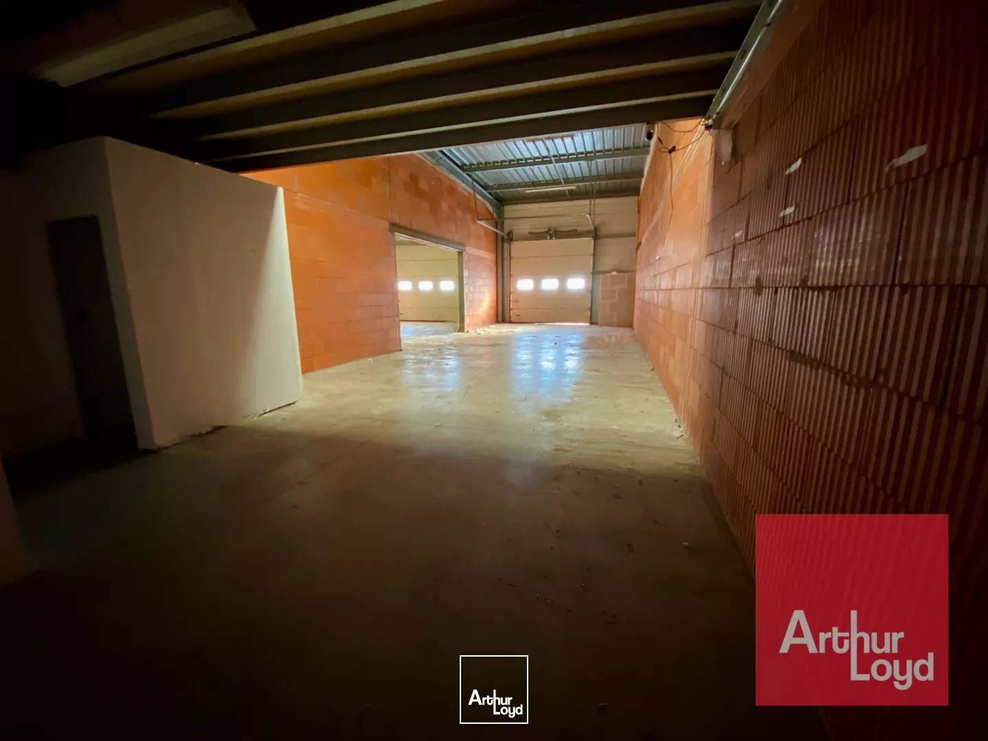 Locaux d'activité à Sète - Proche autoroute