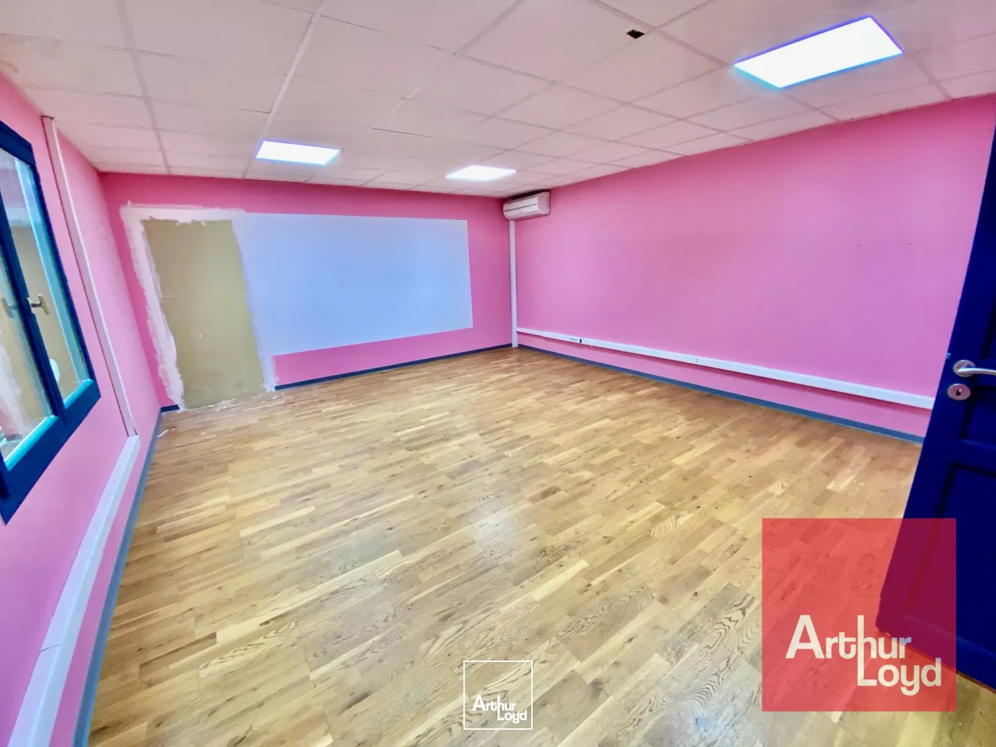 Locaux d'activité à Sète - Proche autoroute