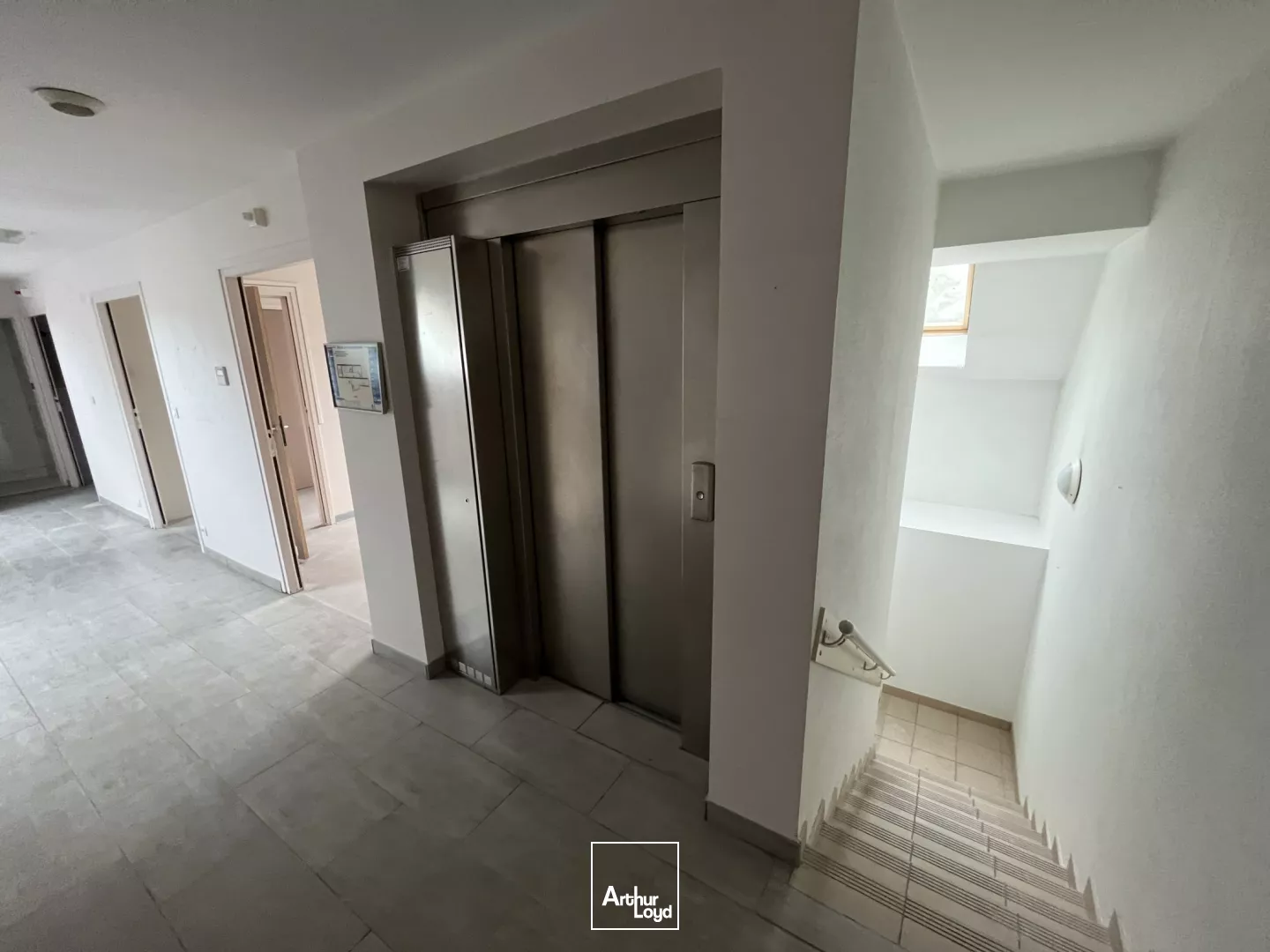 6 bureaux à louer Saint jean de Braye de 36 à 74 m2 