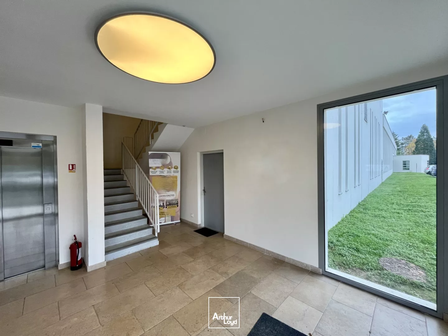 Bureaux - Location - SAINT CYR EN VAL - 45590 - 82-82 - 6822030