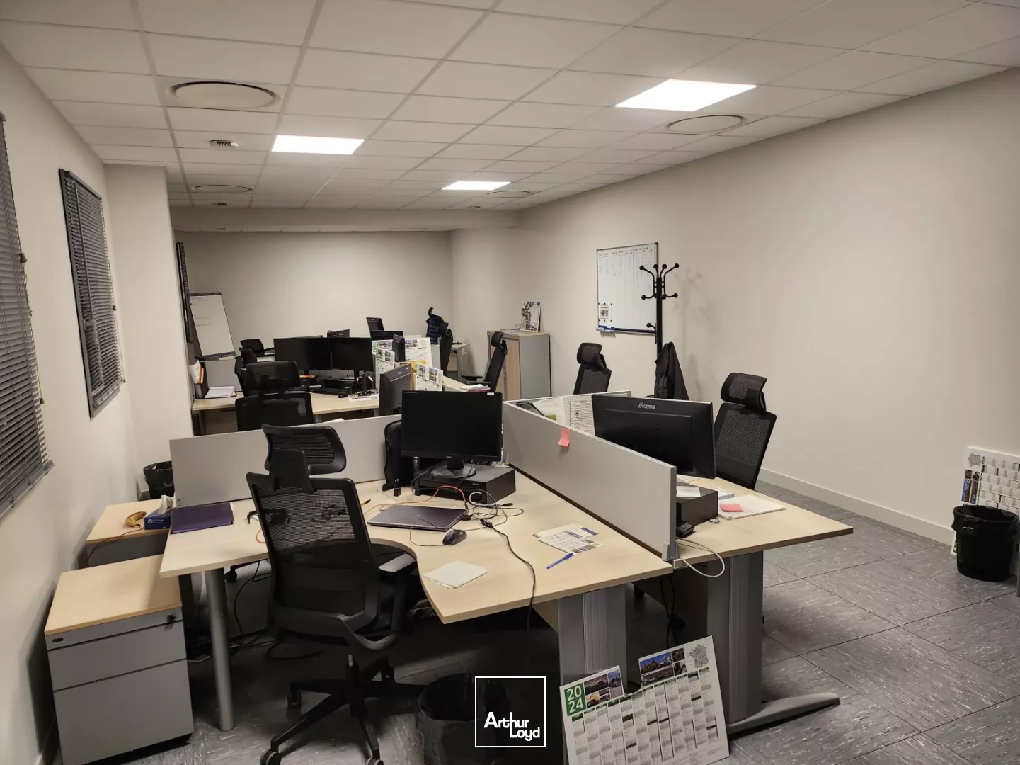 Bureaux - Location - SAINT CYR EN VAL - 45590 - 82-82 - 6822032