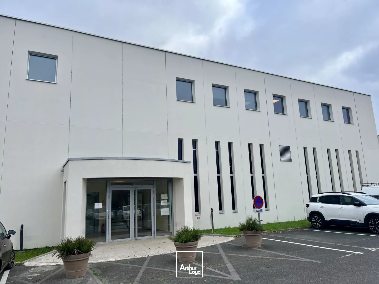 Bureaux - Location - SAINT CYR EN VAL - 45590 - 82-82 - 6822028