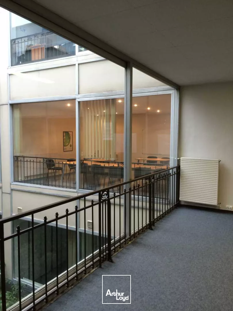 Petites surfaces de bureaux à louer au Centre Tolede à Lille