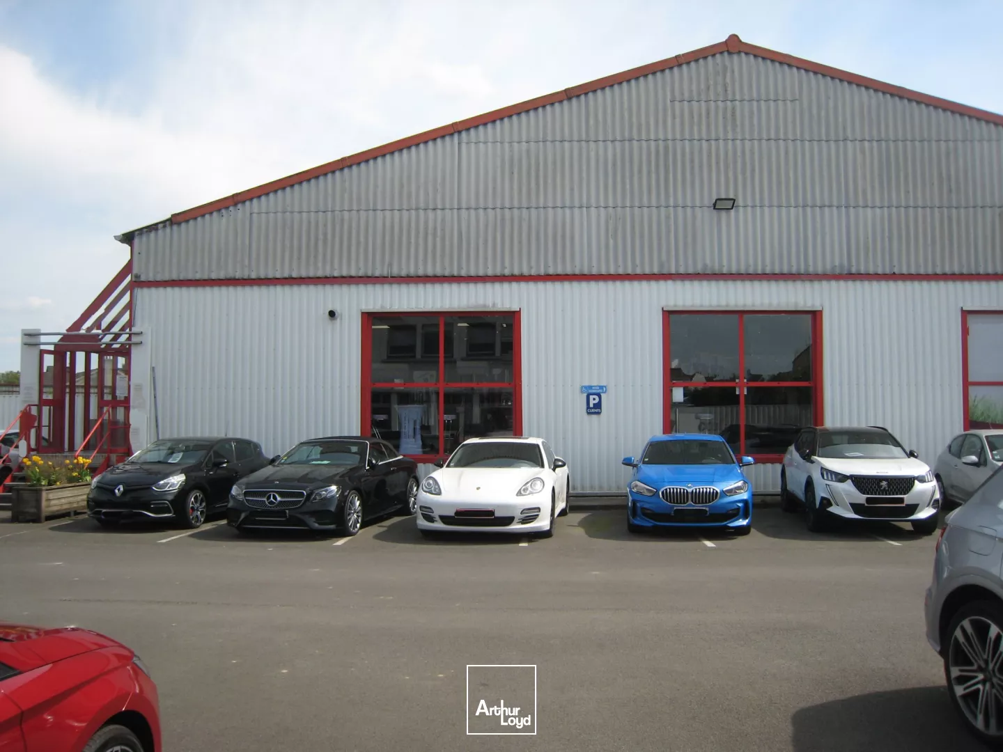 Entrepôts à vendre à SECLIN 59113