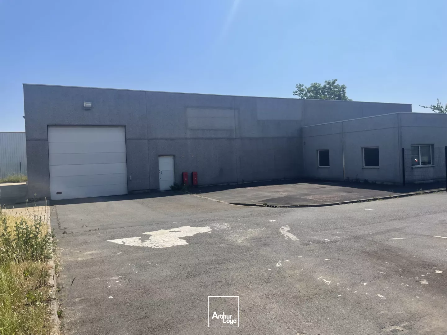 Entrepot état neuf à louer 