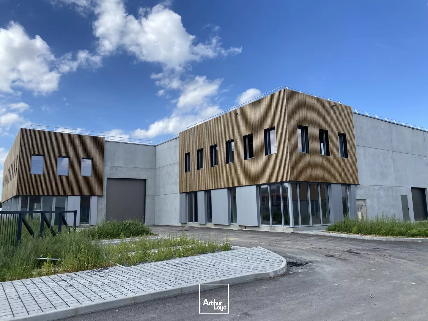 Entrepôts au sein d'un parc d'activité neuf , ZI de Seclin