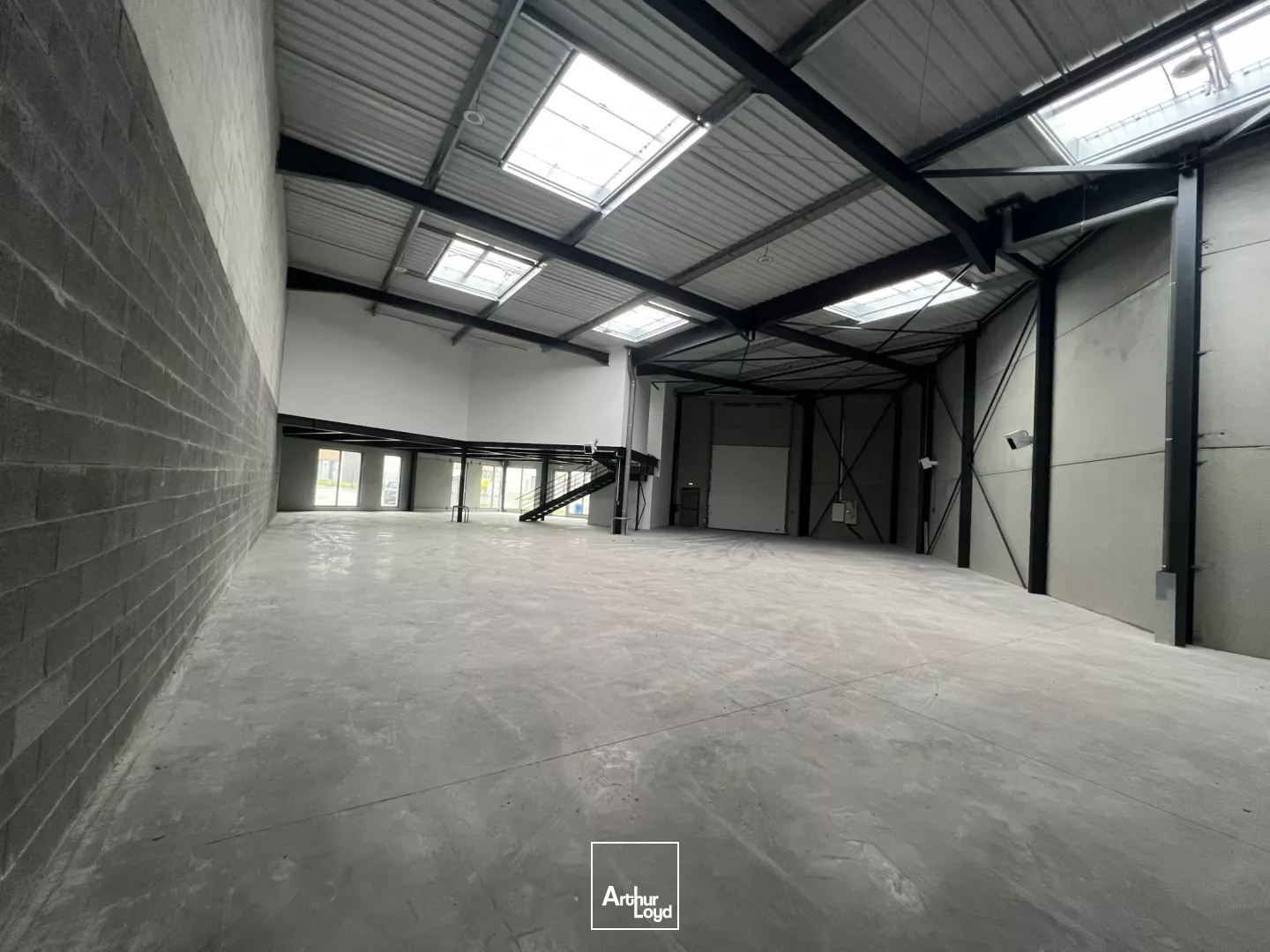 Entrepôts au sein d'un parc d'activité neuf , ZI de Seclin