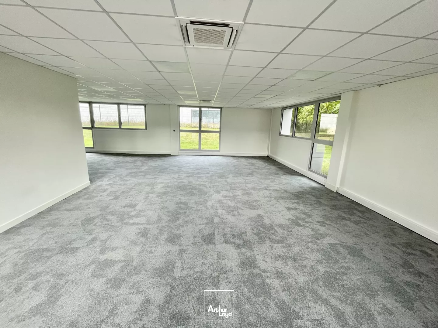 Bureaux à louer sur les Grands Boulevards avec cuisine équipée à Marcq en Baroeul