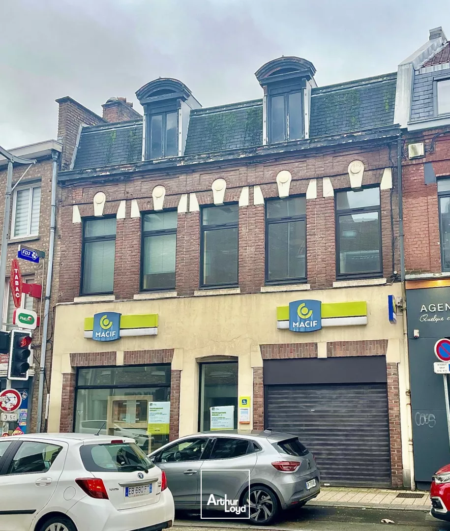 Bureaux à vendre Lomme - 230 m² lumineux avec visibilité exceptionnelle et patio privatif