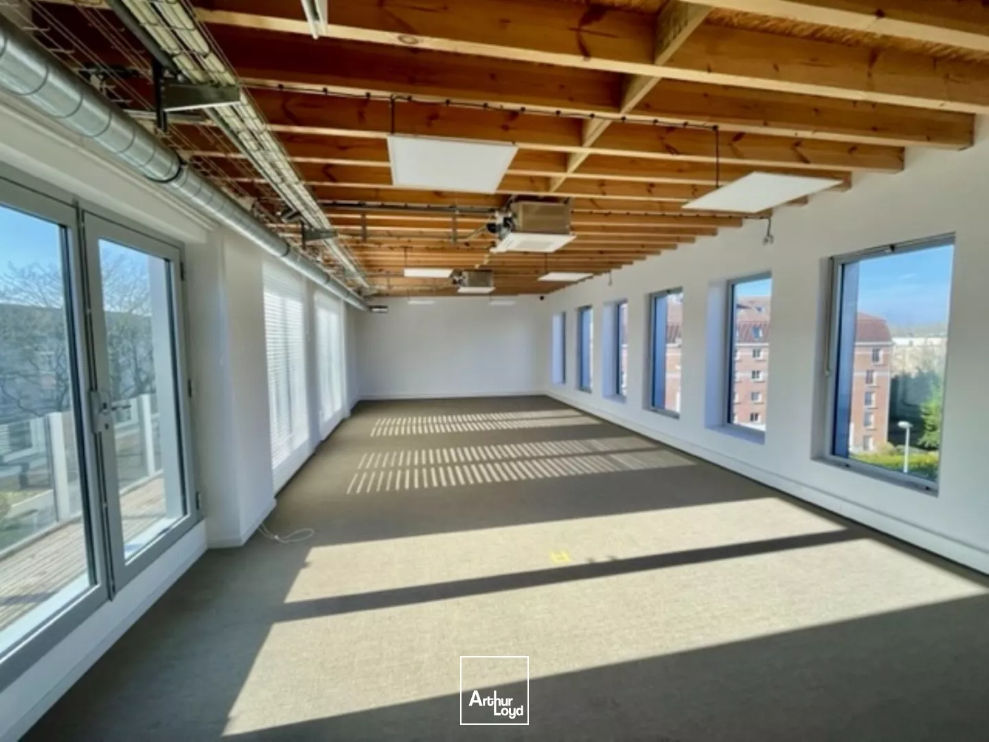 Bureaux neufs à louer proche du métro - rue Michel Servet à Lille