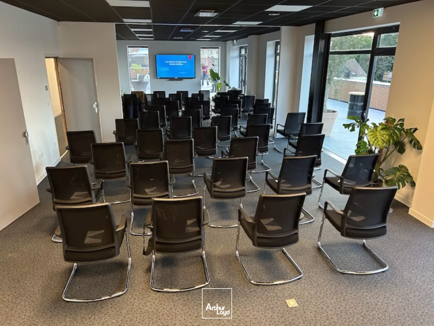 Bureaux à vendre ou à louer à CAMBRAI