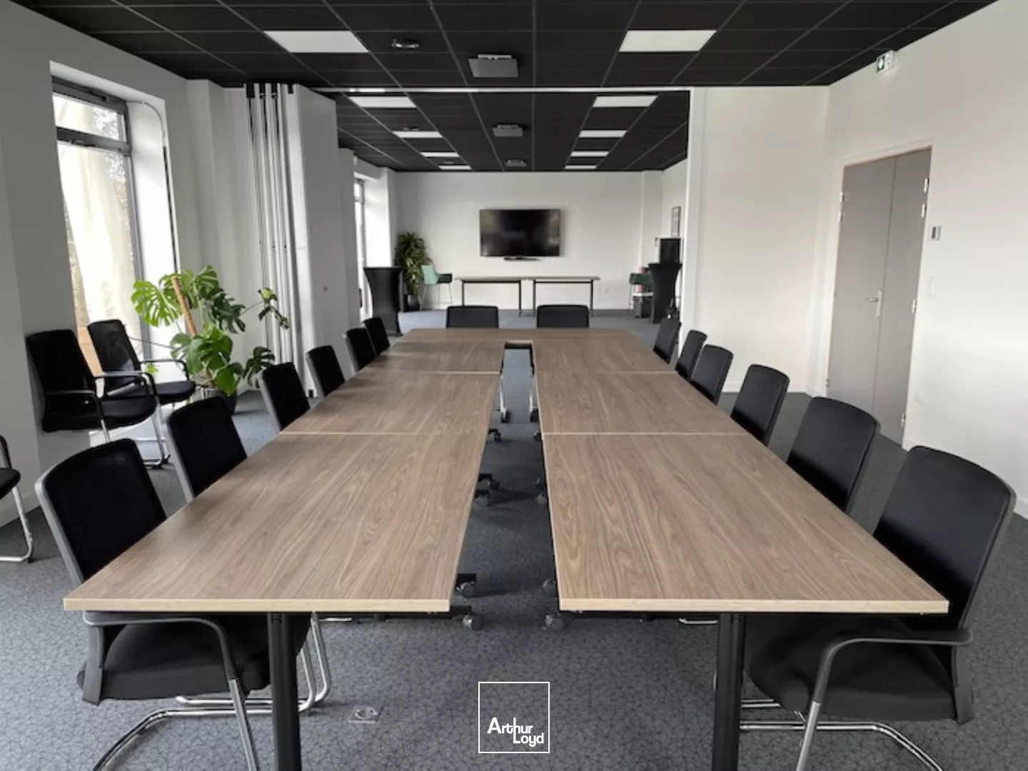 Bureaux à vendre ou à louer à CAMBRAI